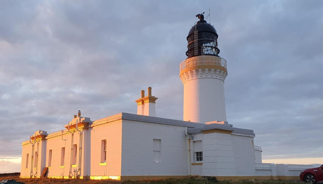 Self-Catering Lighthouse Keeper'S Cottage On The Nc500 วิค ภายนอก รูปภาพ