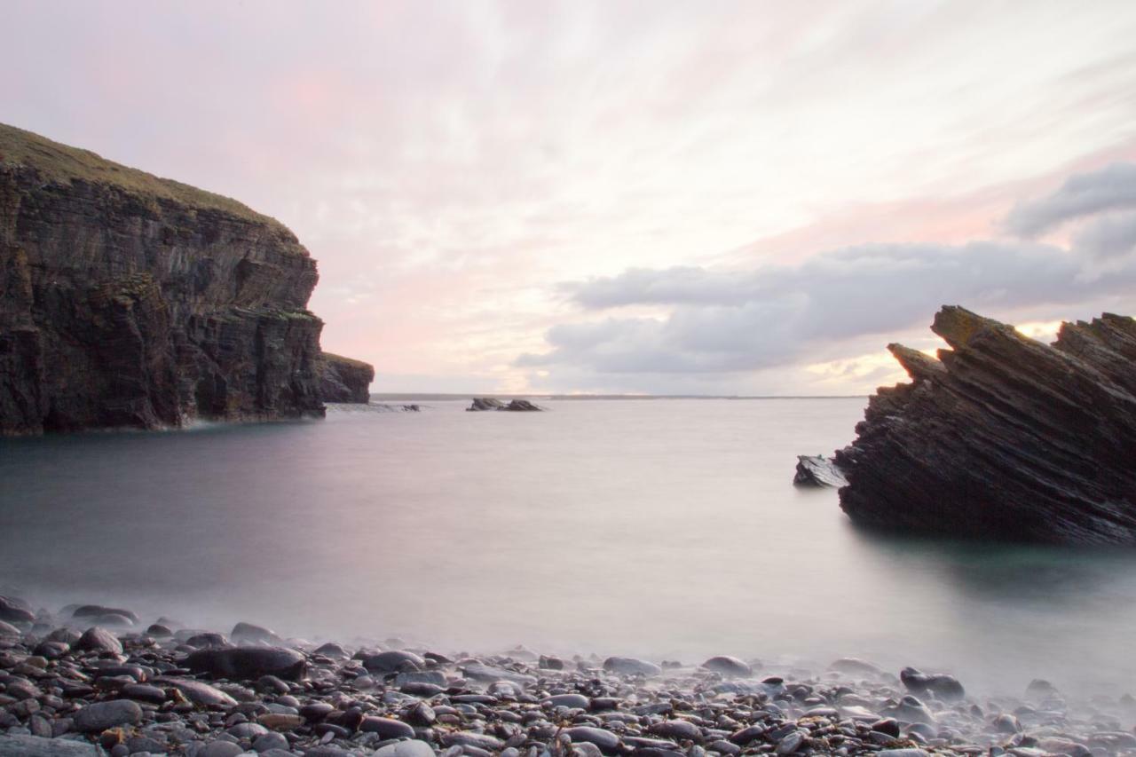 Self-Catering Lighthouse Keeper'S Cottage On The Nc500 วิค ภายนอก รูปภาพ